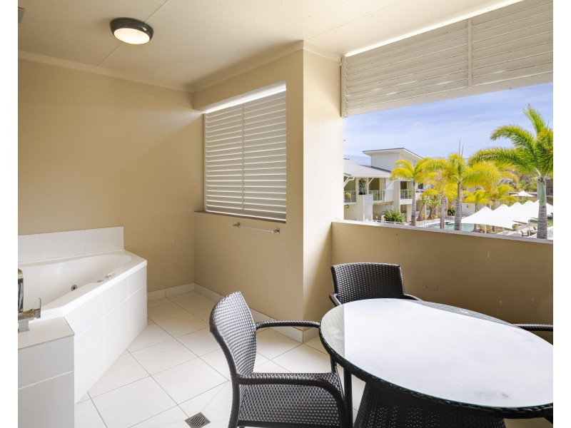 117/1 Beaches Village Circuit, Agnes Water QLD 4677