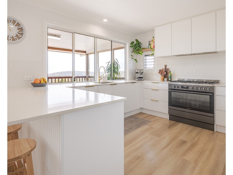 5 Seaspray Drive, Agnes Water QLD 4677