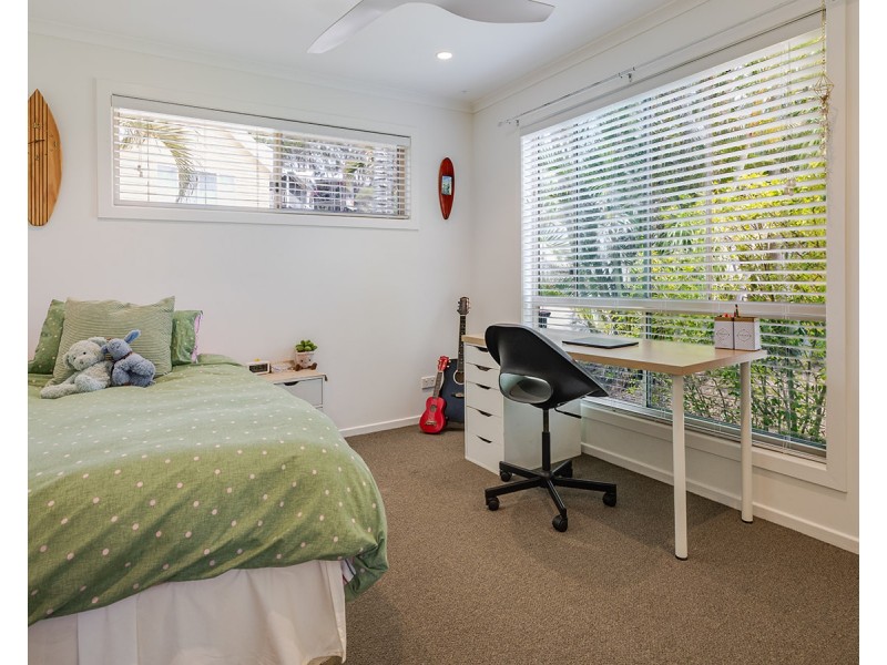 5 Seaspray Drive, Agnes Water QLD 4677