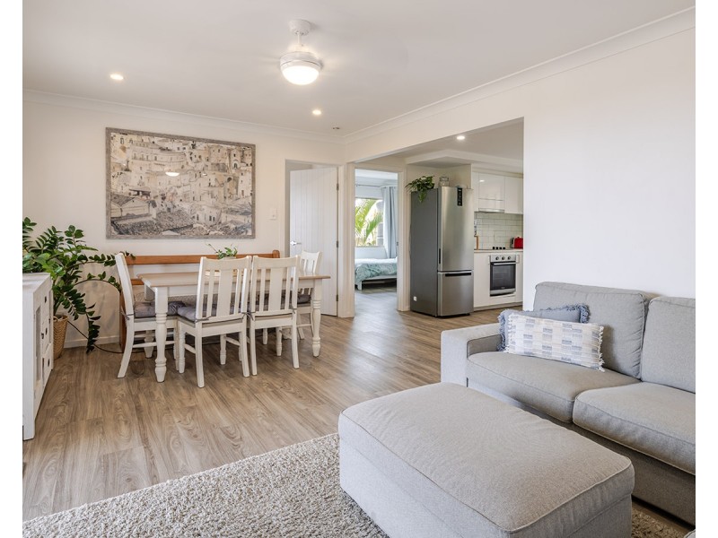 5 Seaspray Drive, Agnes Water QLD 4677