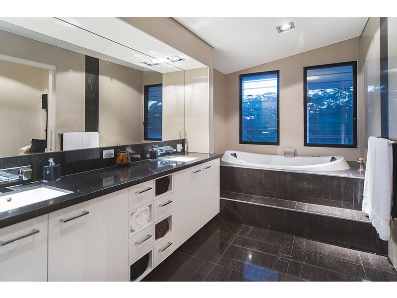 45 Balmara Place, Coomera Waters QLD 4209