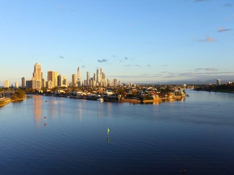 75 BRIGHTON Parade, Southport QLD 4215