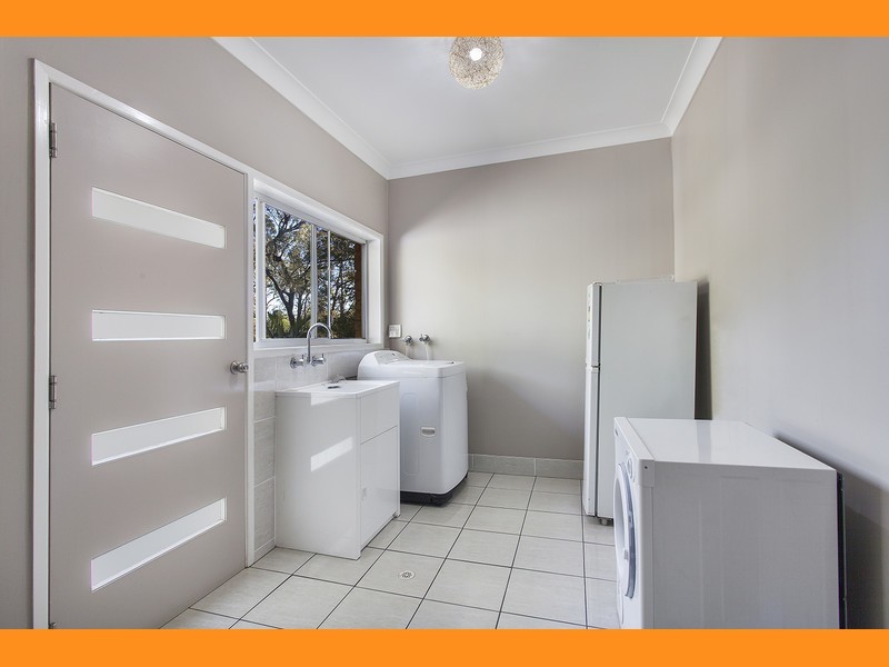 58 Helensvale Road, Helensvale QLD 4212