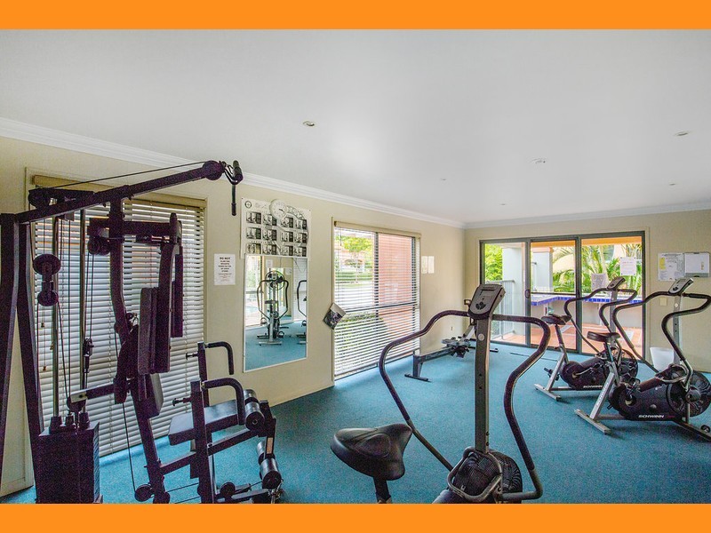 68/20 Fairway Drive, Clear Island Waters QLD 4226