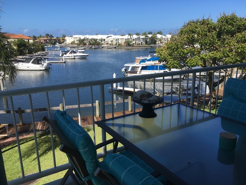 8/75 Morala Avenue, Runaway Bay QLD 4216