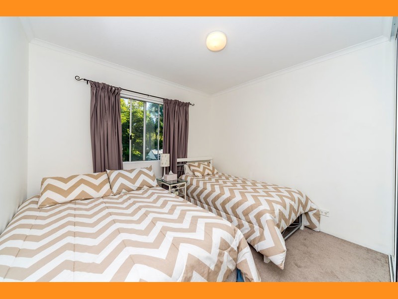 8/75 Morala Avenue, Runaway Bay QLD 4216