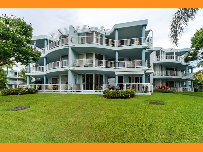 8/75 Morala Avenue, Runaway Bay QLD 4216