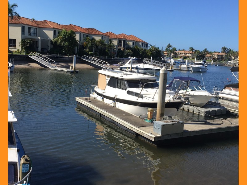 8/75 Morala Avenue, Runaway Bay QLD 4216