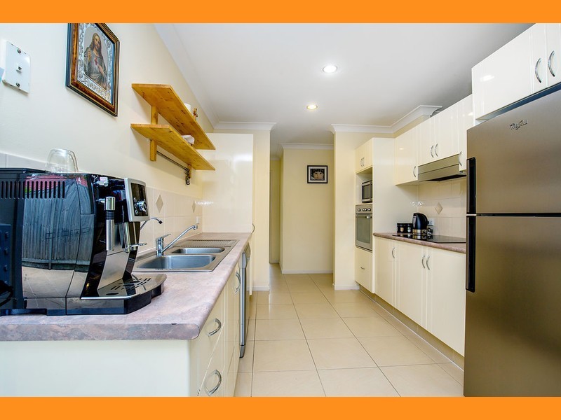 40 Swanton Drive, Mudgeeraba QLD 4213