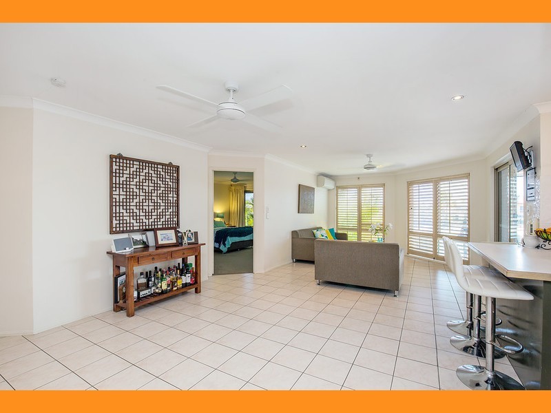 34 Avanti Street, Mermaid Waters QLD 4218