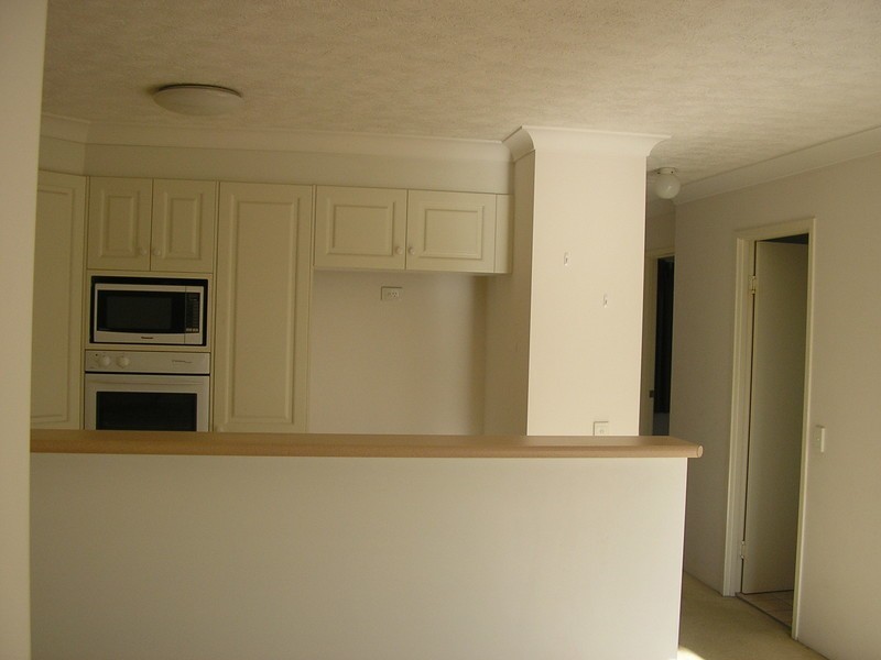 36 Alexandra Avenue, Mermaid Beach QLD 4218