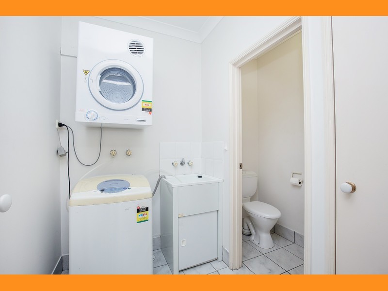 1004/6 Crestridge Crescent, Oxenford QLD 4210