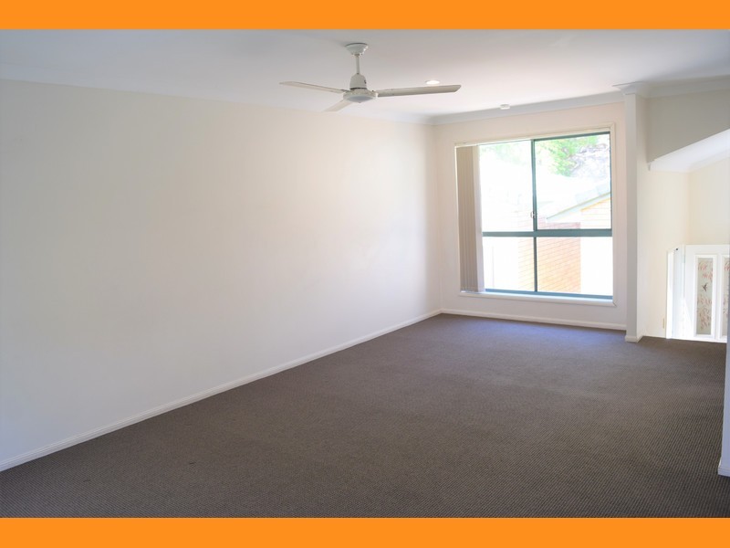 1016/6 Crestridge Crescent, Oxenford QLD 4210