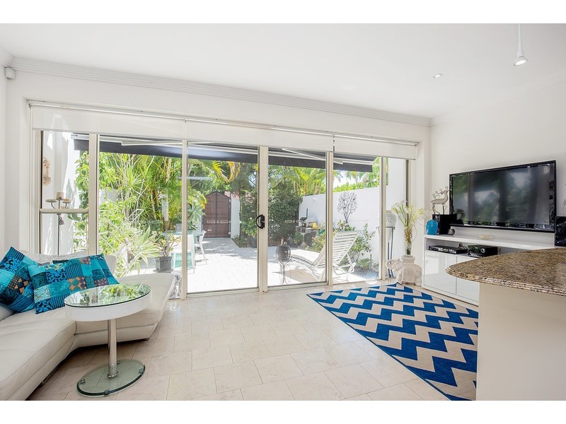 21/103 Salerno Street, Isle Of Capri QLD 4217
