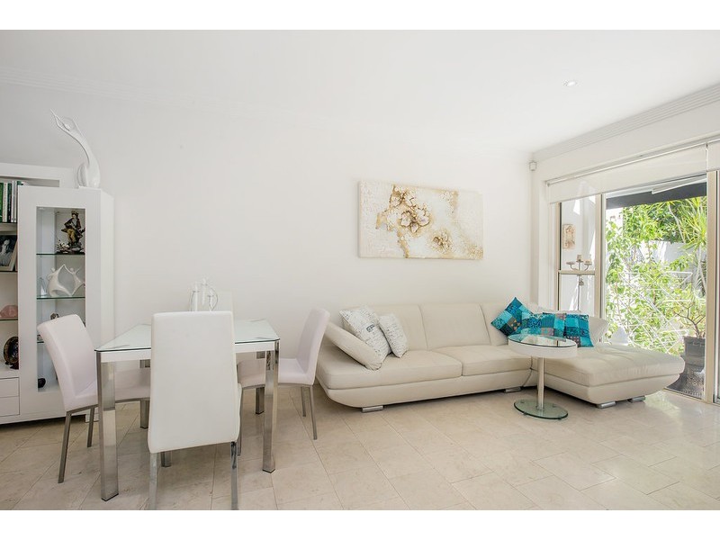 21/103 Salerno Street, Isle Of Capri QLD 4217