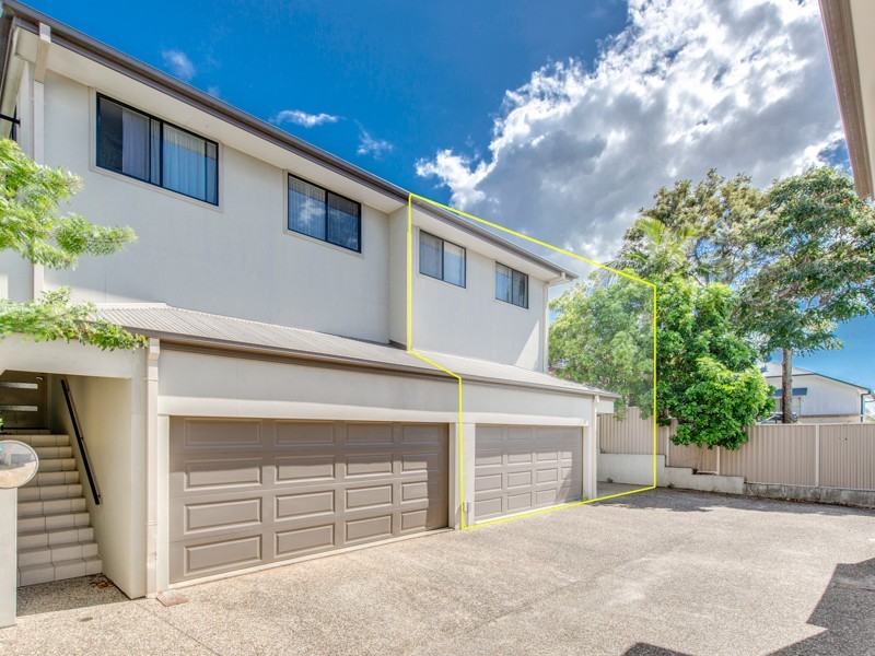 4/9 Government Road, Labrador QLD 4215