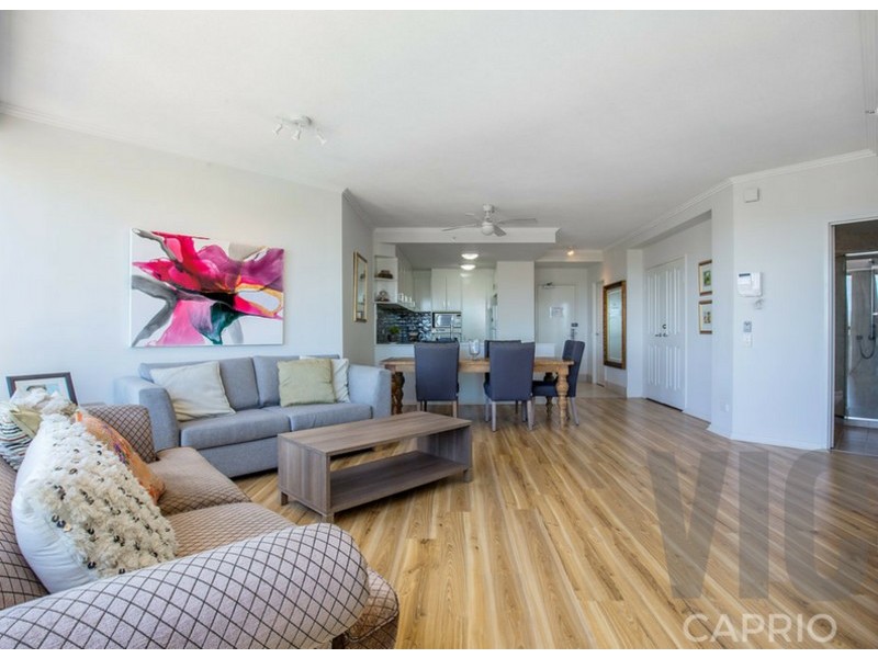 801/3400 Surfers Paradise Boulevard, Surfers Paradise QLD 4217