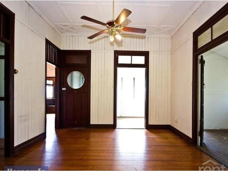 6 Rouen Road, Bardon QLD 4065