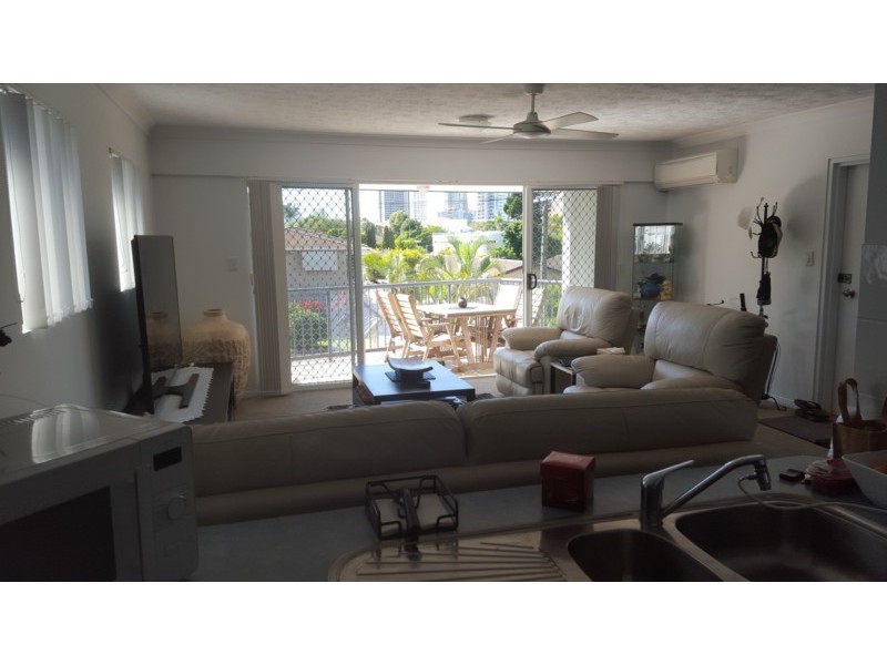 30-36 BURRA Street, Chevron Island QLD 4217