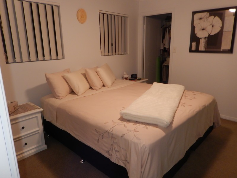 30-36 BURRA Street, Chevron Island QLD 4217