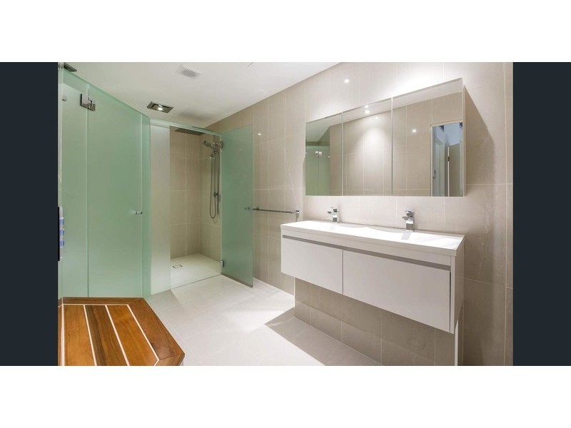 C07/1 Great Hall Drive, Miami QLD 4220