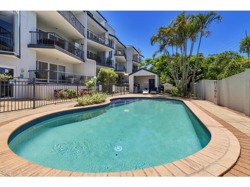 30-36 BURRA Street, Chevron Island QLD 4217