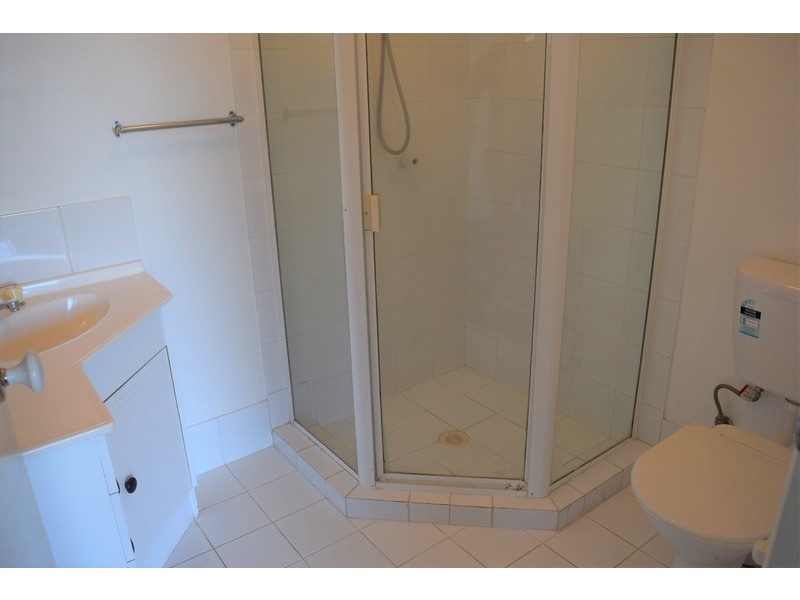 -/6 Crestridge Crescent, Oxenford QLD 4210