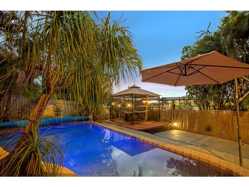 28 Morfantaine Terrace, Parkwood QLD 4214