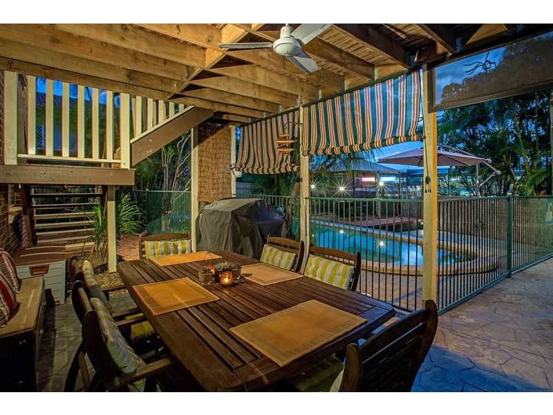 28 Morfantaine Terrace, Parkwood QLD 4214