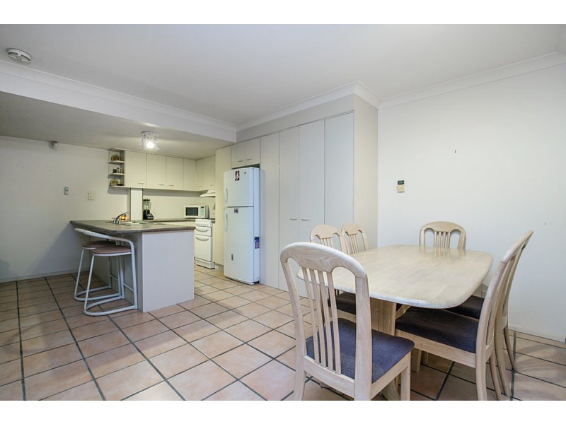 28 Morfantaine Terrace, Parkwood QLD 4214