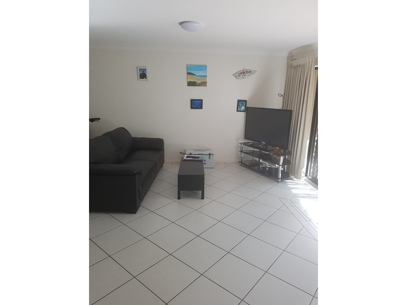 B15/1 Great Hall Drive, Nobby Beach QLD 4218