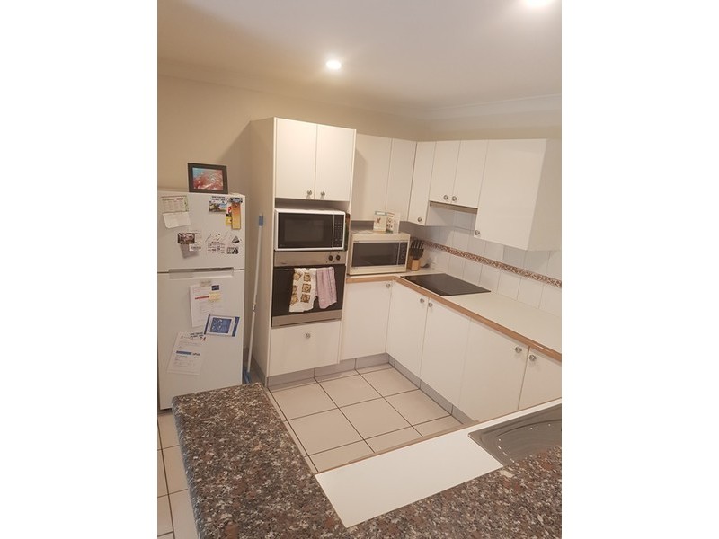 B15/1 Great Hall Drive, Nobby Beach QLD 4218