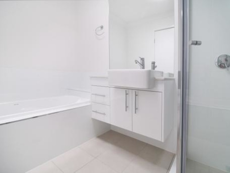 26/37 Witheren Circuit, Pacific Pines QLD 4211