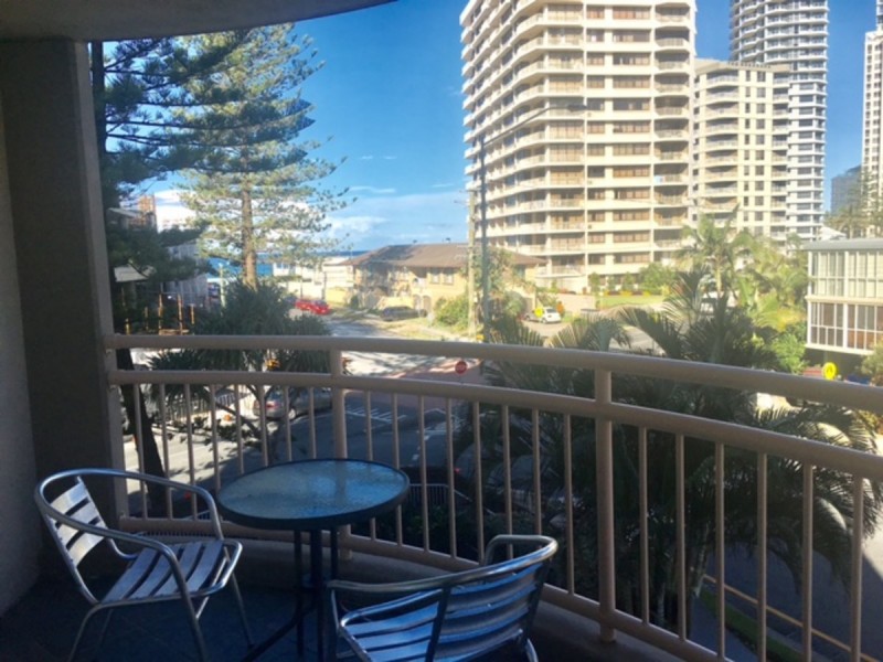 304/11 Wharf Road, Surfers Paradise QLD 4217