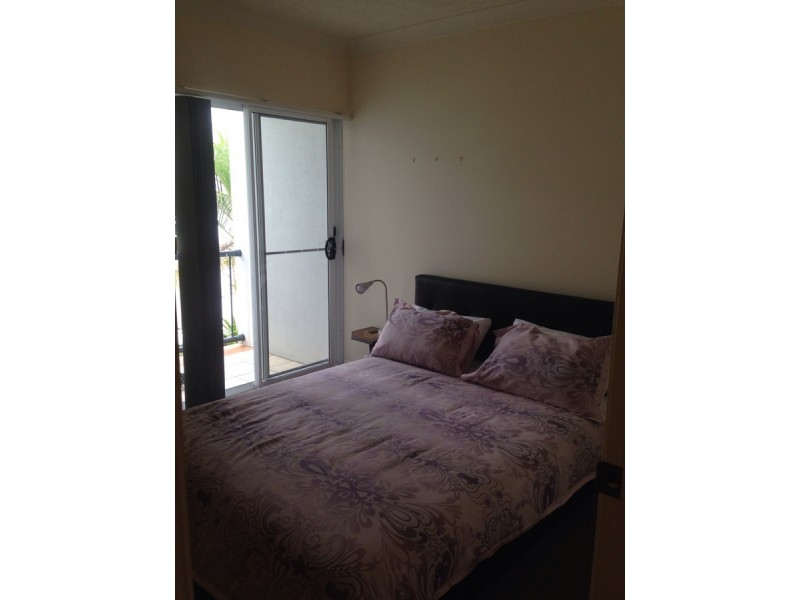 30-36 BURRA Street, Chevron Island QLD 4217