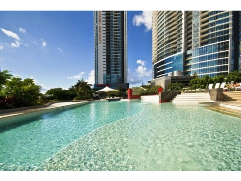 1111/56 Scarborough Street, Southport QLD 4215