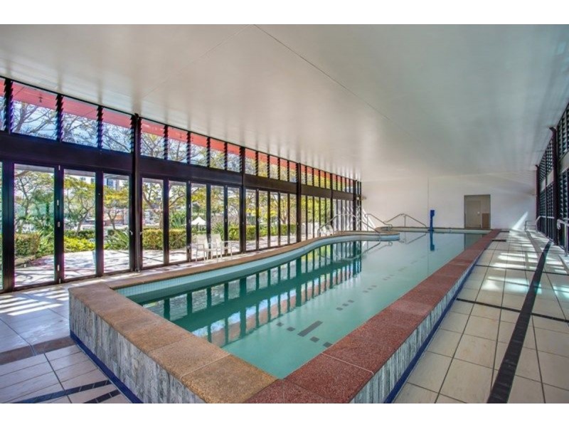 1111/56 Scarborough Street, Southport QLD 4215