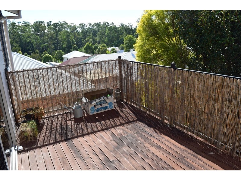 19 Creekside Drive, Springfield Lakes QLD 4300