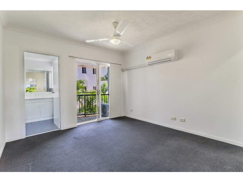 1111/30-36 BURRA Street, Chevron Island QLD 4217