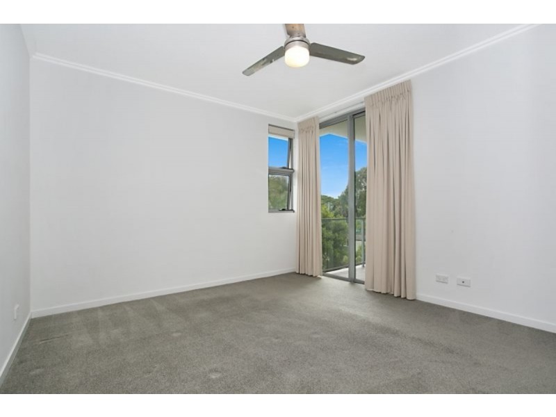 2 Gaven Crescent, Mermaid Beach QLD 4218