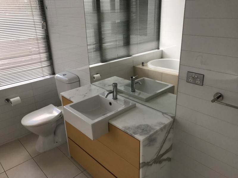 2036/2-14 The Esplanade, Burleigh Heads QLD 4220