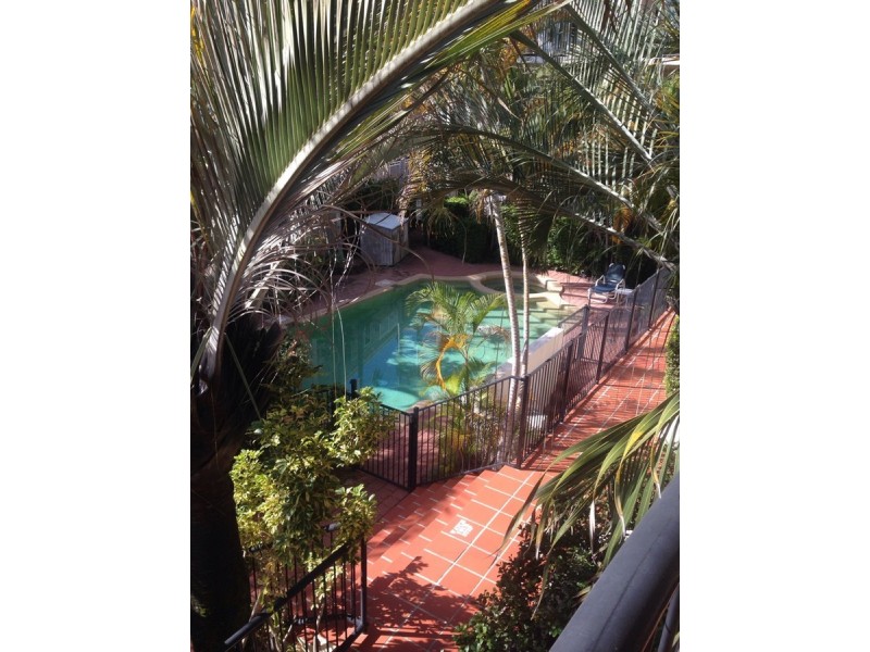 00/7 BARRANBALI, Chevron Island QLD 4217