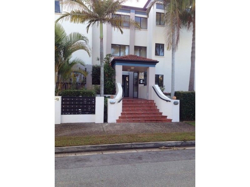 00/7 BARRANBALI, Chevron Island QLD 4217