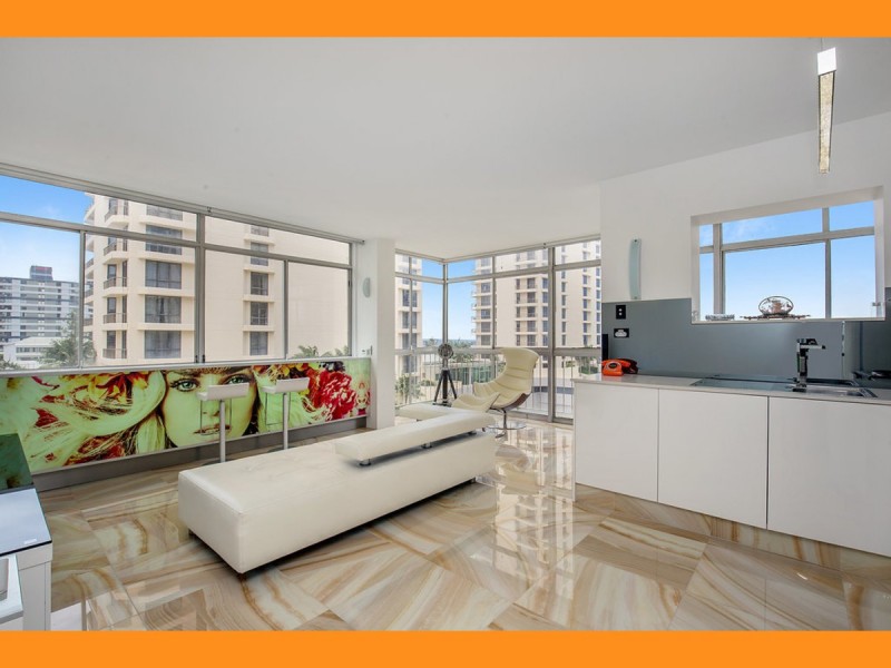 34 Hanlan Street, Surfers Paradise QLD 4217