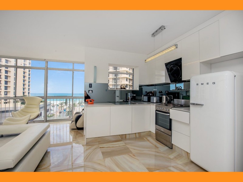 34 Hanlan Street, Surfers Paradise QLD 4217