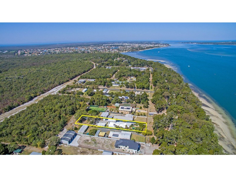 114 White Patch Esplanande, White Patch QLD 4507