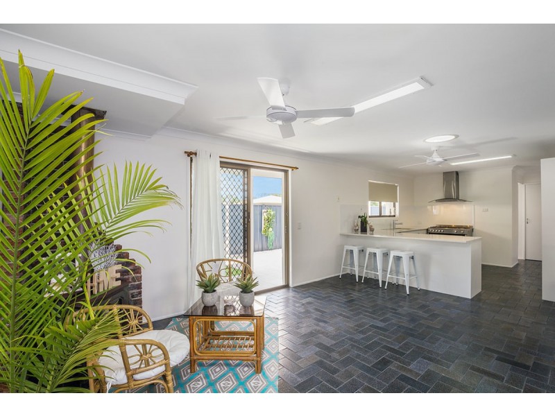 114 White Patch Esplanande, White Patch QLD 4507
