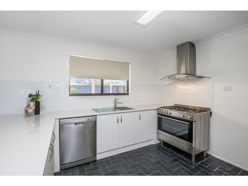 114 White Patch Esplanande, White Patch QLD 4507