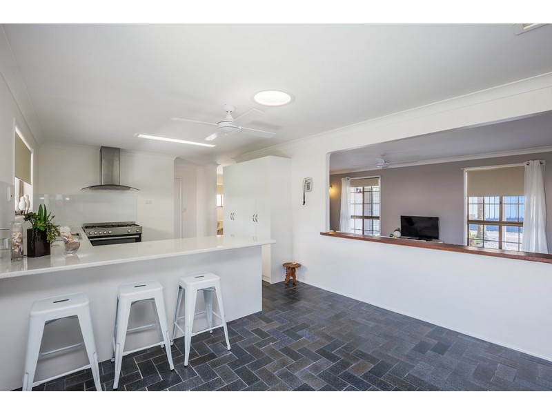 114 White Patch Esplanande, White Patch QLD 4507