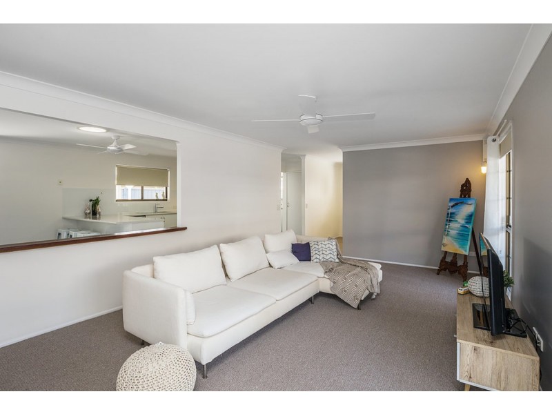 114 White Patch Esplanande, White Patch QLD 4507